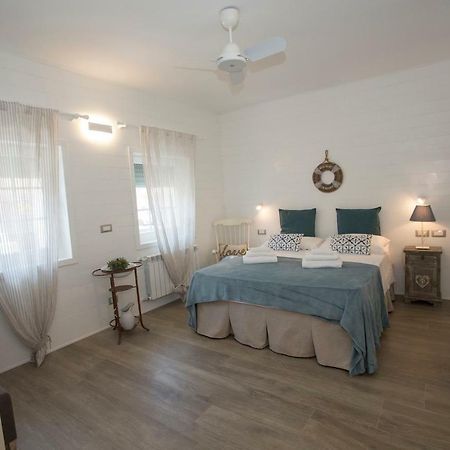 Laura E Christian - Rooms Grado Extérieur photo