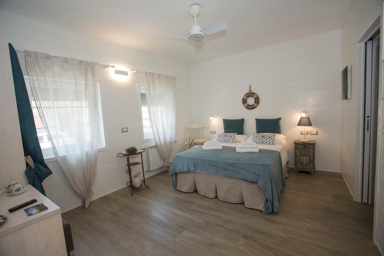 Laura E Christian - Rooms Grado Extérieur photo